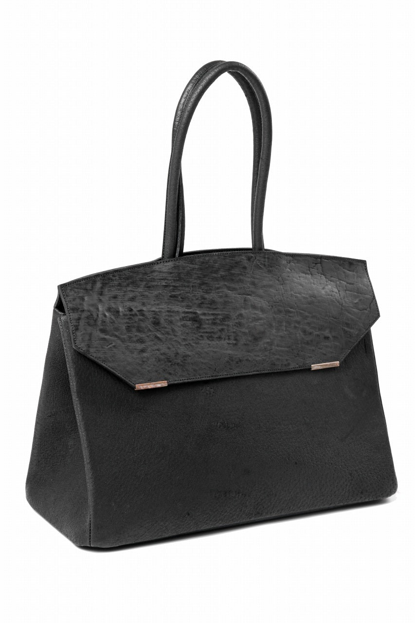 Load image into Gallery viewer, ierib exclusive Bark Bag Prot 40 / Wild Boar + Waxed Horse Butt Leather (BLACK)