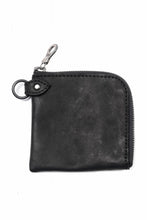 Load image into Gallery viewer, ISAMU KATAYAMA BACKLASH COIN PURSE / OBJECT DYED JP DOUBLE SHOULDER LEATHER (BLACK)