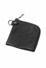 Load image into Gallery viewer, ISAMU KATAYAMA BACKLASH COIN PURSE / OBJECT DYED JP DOUBLE SHOULDER LEATHER (BLACK)