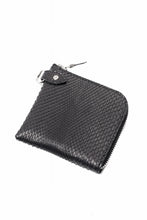 Load image into Gallery viewer, ISAMU KATAYAMA BACKLASH COIN PURSE / PYTHON LEATHER (BLACK)