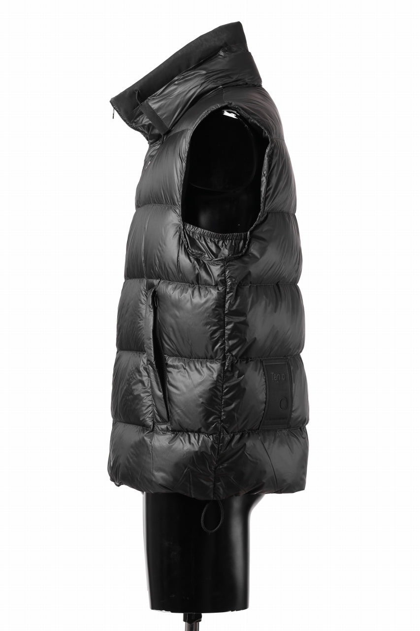 Ten c ASO DOWN VEST / PIECE DYED RIPSTOP 10 DEN + OJJ 11oz (BLACK)