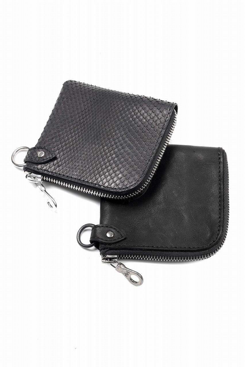 ISAMU KATAYAMA BACKLASH COIN PURSE / OBJECT DYED JP DOUBLE SHOULDER LEATHER (BLACK)