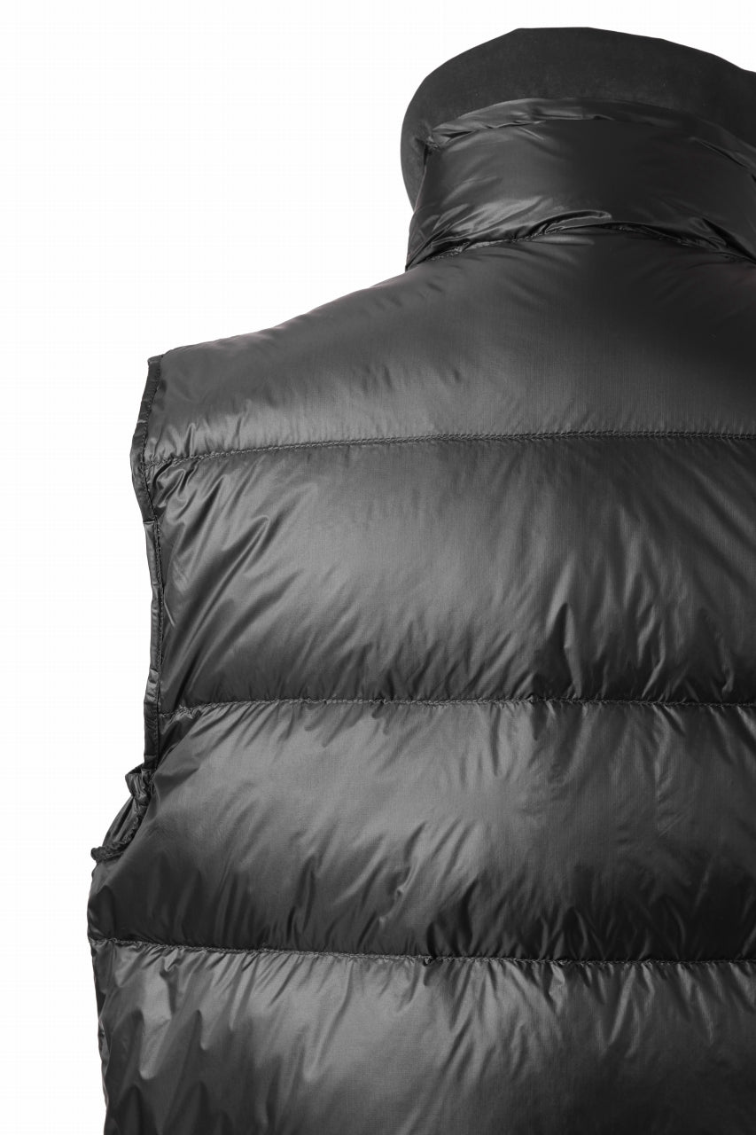 Ten c ASO DOWN VEST / PIECE DYED RIPSTOP 10 DEN + OJJ 11oz (BLACK)