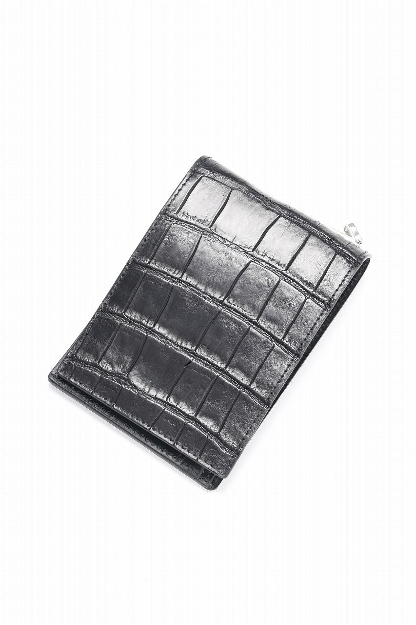 Load image into Gallery viewer, ISAMU KATAYAMA BACKLASH 2 FOLD WALLET / CROCODILE LEATHER (BLACK)