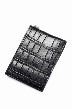 Load image into Gallery viewer, ISAMU KATAYAMA BACKLASH 2 FOLD WALLET / CROCODILE LEATHER (BLACK)