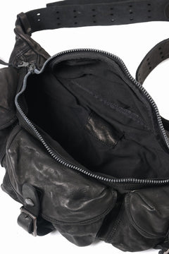 画像をギャラリービューアに読み込む, ISAMU KATAYAMA BACKLASH 3 PIN-BELT SHOULDER BAG / OBJECT DYED DOUBLE SHOULDER LEATHER (BLACK)