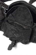 Load image into Gallery viewer, ISAMU KATAYAMA BACKLASH 3 PIN-BELT SHOULDER BAG / OBJECT DYED DOUBLE SHOULDER LEATHER (BLACK)