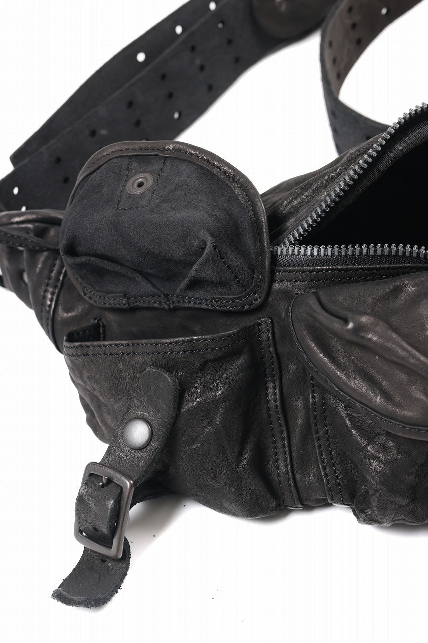 ISAMU KATAYAMA BACKLASH 3 PIN-BELT SHOULDER BAG / OBJECT DYED DOUBLE SHOULDER LEATHER (BLACK)