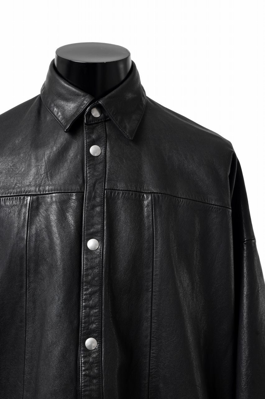 A.F ARTEFACT SNAPPED COCOON SHIRT-JACKET / SOFT GOAT LEATHER (BLACK)