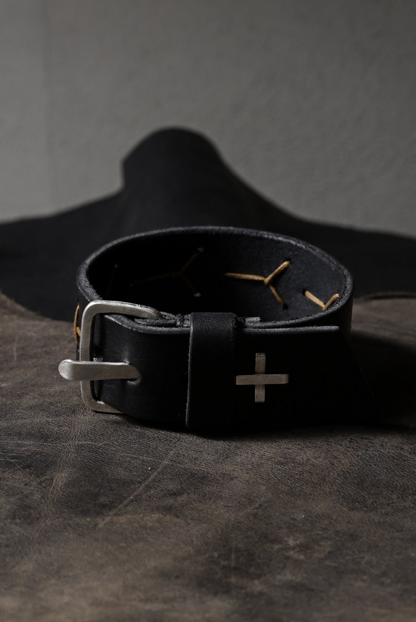 Load image into Gallery viewer, m.a+ cross stitched med wrist band / A-F8E1 GR 3,0 (BLACK)
