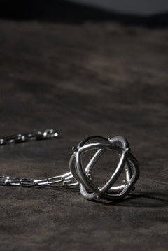 Load image into Gallery viewer, m.a+ medium + globe necklace with silver chain / AD31 AG (SILVER)