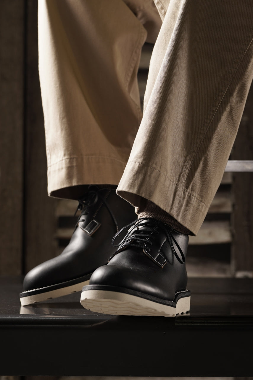Load image into Gallery viewer, Portaille x N/07 exclusive POST MAN SHOES / GUIDI FIORE (BLACK x WHITE)