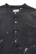 Load image into Gallery viewer, FULLCOUNT SELVEDGE CHAMBRAY PULLOVER SHIRT - AGING (BLACK)