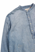 Load image into Gallery viewer, FULLCOUNT SELVEDGE CHAMBRAY PULLOVER SHIRT - AGING (INDIGO)