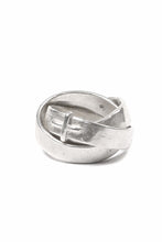 Load image into Gallery viewer, m.a+ triple silver ring w/stitched cross / AG318 AG (SILVER)