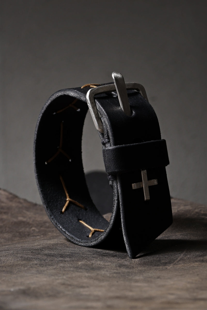 Load image into Gallery viewer, m.a+ cross stitched med wrist band / A-F8E1 GR 3,0 (BLACK)