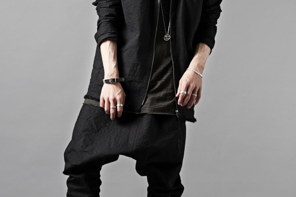 Load image into Gallery viewer, m.a+ 2 vertical pocket elastic waist sarrouel / PU521 CVPS (BLACK)