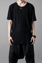 Load image into Gallery viewer, black crow x LOOM exclusive short sleeve tops / supima cotton jersey (BLACK)