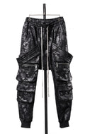 A.F ARTEFACT BELT CARGO SARROUEL JOGGER / MOTTLED COATED SWEAT (BLACK)