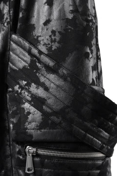 Load image into Gallery viewer, A.F ARTEFACT BELT CARGO SARROUEL JOGGER / MOTTLED COATED SWEAT (BLACK)