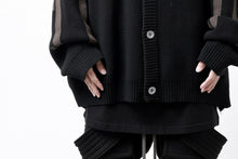 Load image into Gallery viewer, A.F ARTEFACT GEO PATTERN COTTON KNIT CARDIGAN /  (BLACK x BROWN)