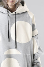 画像をギャラリービューアに読み込む, A.F ARTEFACT POLKA PATTERN SWEAT HOODIE (HEATHER GREY)