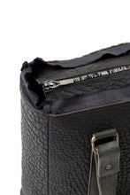 Load image into Gallery viewer, ierib Zipper Hand Tote Bag /  Rough Bull (BLACK)