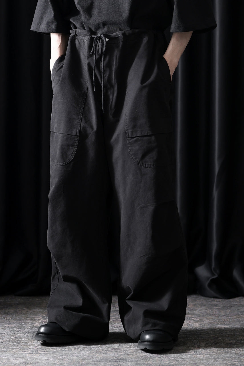 entire studios BARREN CARGO TROUSERS (BLACK)の商品ページ