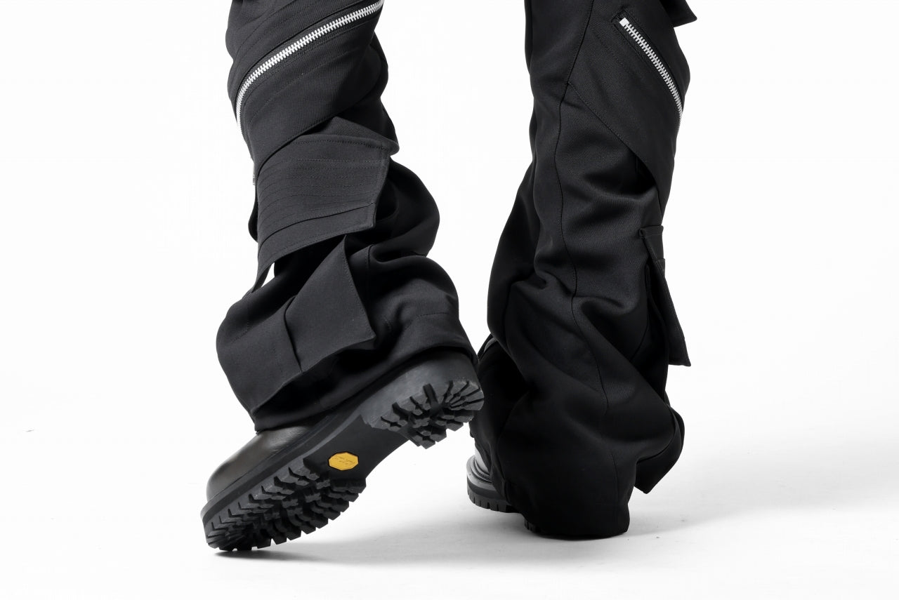 A.F ARTEFACT CARGO FLARE BAGGY PANTS / LUXE-TWILL (BLACK)