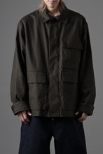 画像をギャラリービューアに読み込む, Ten c MIDLAYER FIELD JACKET / PIECE DYED CONYPE MICRO-FIBER (DARK OLIVE)