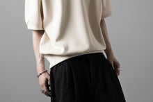 画像をギャラリービューアに読み込む, N/07 BASIC TOP / RIBBED CARDBOARD KNIT JERSEY (LIGHT BEIGE)