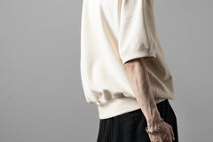 画像をギャラリービューアに読み込む, N/07 BASIC TOP / RIBBED CARDBOARD KNIT JERSEY (LIGHT BEIGE)