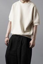 画像をギャラリービューアに読み込む, N/07 BASIC TOP / RIBBED CARDBOARD KNIT JERSEY (LIGHT BEIGE)