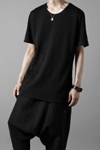 Load image into Gallery viewer, black crow x LOOM exclusive short sleeve tops / gima cotton jersey (BLACK)