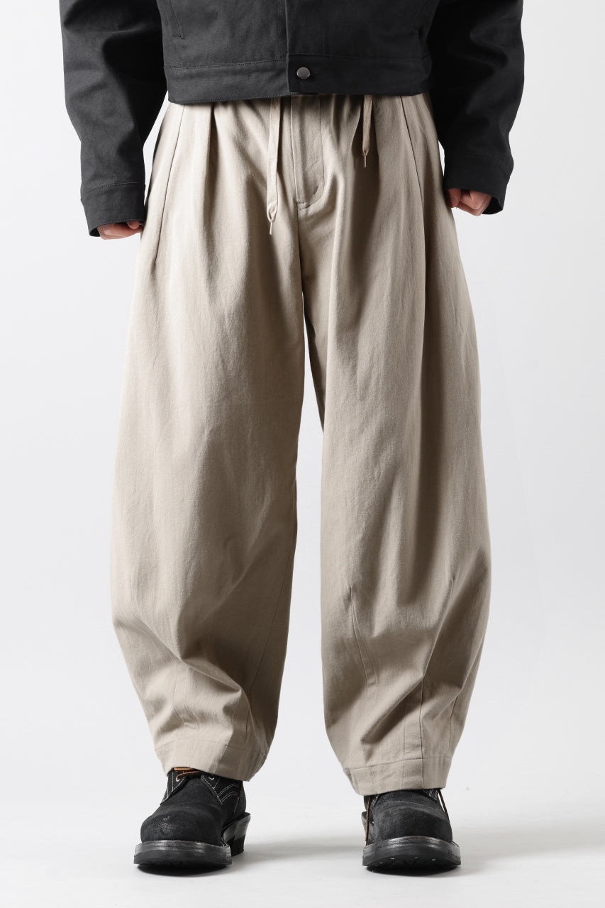 画像をギャラリービューアに読み込む, CAPERTICA BALLOON PANTS / BARATHEA CLOTH (BEIGE)