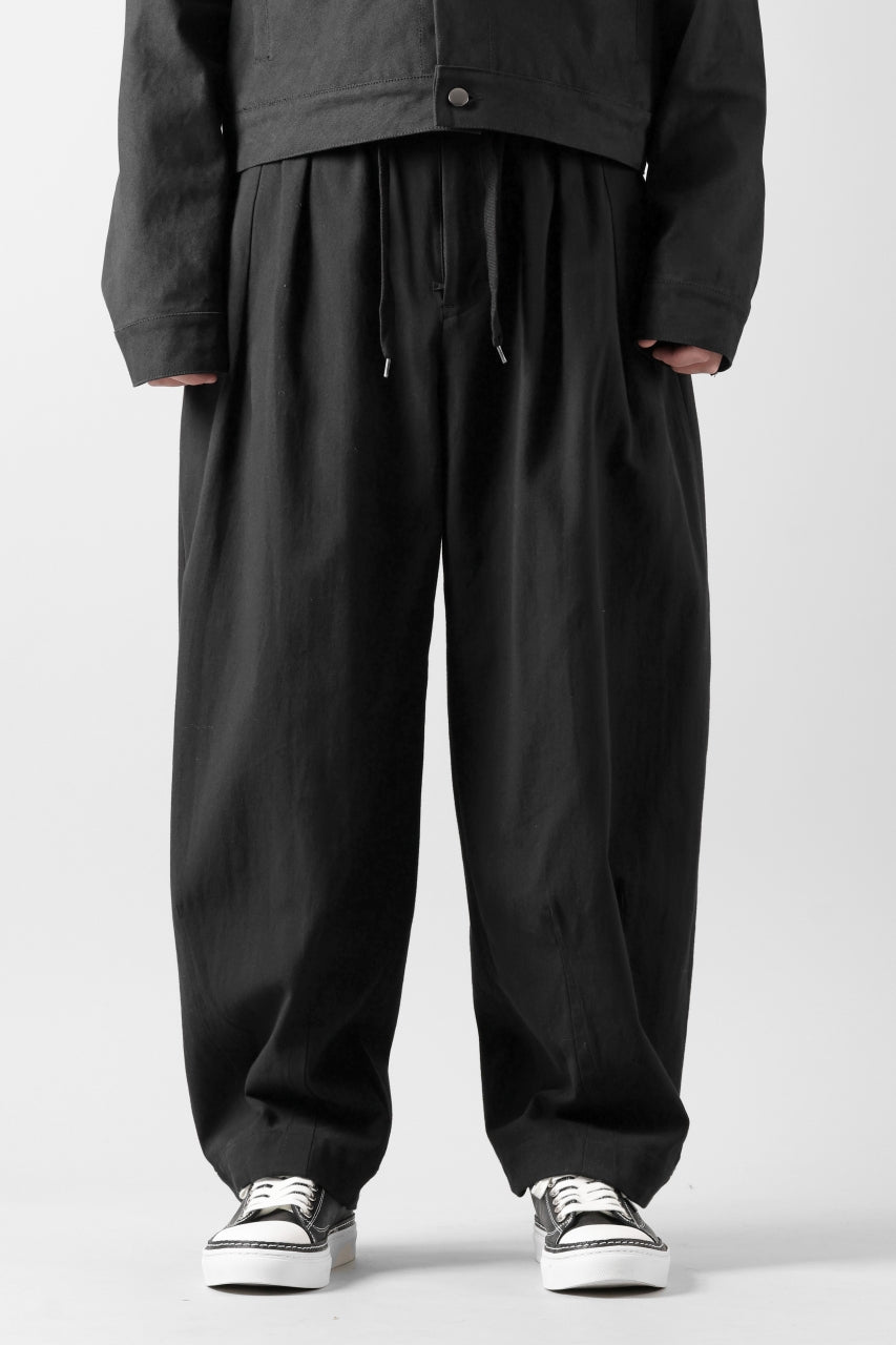 画像をギャラリービューアに読み込む, CAPERTICA BALLOON PANTS / BARATHEA CLOTH (BLACK)