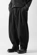 画像をギャラリービューアに読み込む, CAPERTICA BALLOON PANTS / BARATHEA CLOTH (BLACK)