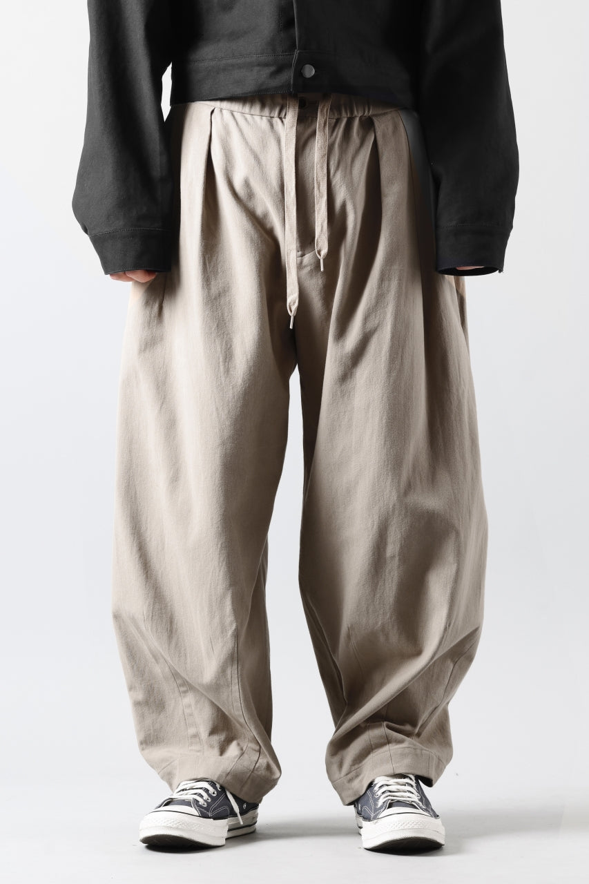 画像をギャラリービューアに読み込む, CAPERTICA BALLOON PANTS / BARATHEA CLOTH (BEIGE)