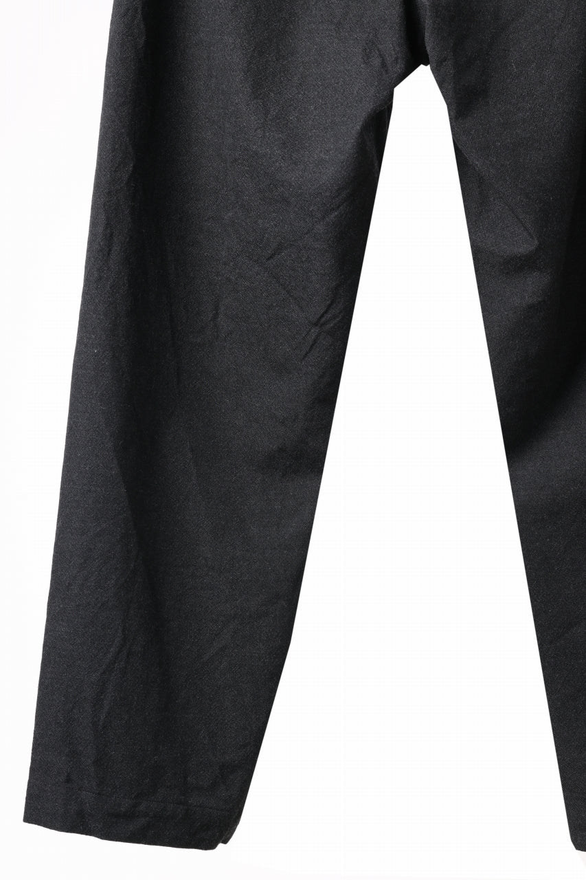 CAPERTICA LOOSEY TROUSERS / WASHABLE WOOL GABA (BLACK GRAY)