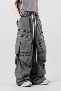 Load image into Gallery viewer, A.F ARTEFACT MULTI FLAP WIDE PANTS / BLENDED SHADES DENIM (STEEL BLUE)