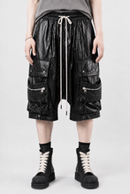 Load image into Gallery viewer, A.F ARTEFACT AIRY CRINKLE NYLON ZIP CARGO SHORTS (BLACK)