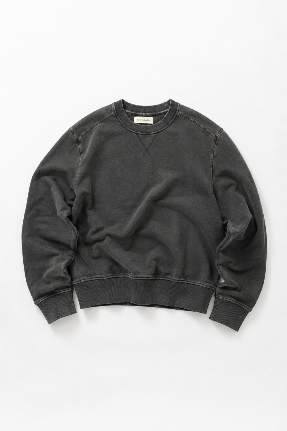 画像をギャラリービューアに読み込む, entire studios POD CREW SWEAT (WASHED BLACK)