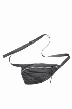 Load image into Gallery viewer, werkschwarz FANNY WAIST BAG / ROUGH WASHED NYLON (BLACK)