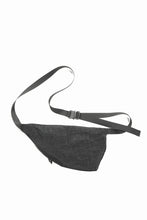 Load image into Gallery viewer, werkschwarz FANNY WAIST BAG / ROUGH WASHED NYLON (BLACK)
