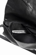 Load image into Gallery viewer, werkschwarz exclusive FLAP BAG 43w / PULL UP COW LEATHER (BLACK)