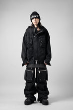 Load image into Gallery viewer, A.F ARTEFACT MULTI FLAP WIDE PANTS / WILD VEGAN LEATHER (BLACK)