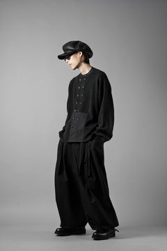 Load image into Gallery viewer, Professor.E DOUBLED BREASTED AGED KNIT (BLACK)