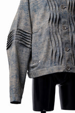 画像をギャラリービューアに読み込む, A.F ARTEFACT BLENDED SHADES DENIM PIN TUCK BLOUSON (STEEL BLUE)