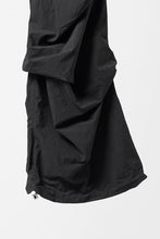 画像をギャラリービューアに読み込む, A.F ARTEFACT TUCK BAGGY PANTS / TYPEWRITER COTTON CLOTH (BLACK)