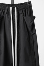 画像をギャラリービューアに読み込む, A.F ARTEFACT TUCK WIDE PANTS / TYPEWRITER COTTON CLOTH (BLACK)